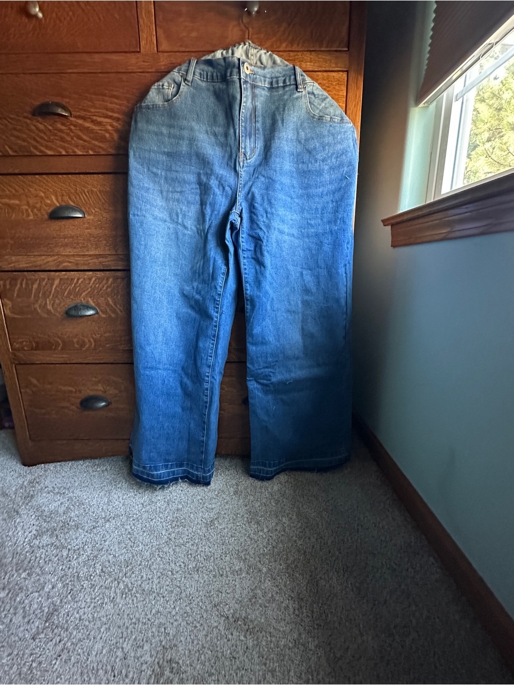 BloomChic Wide-Leg Denim Jeans in Blue